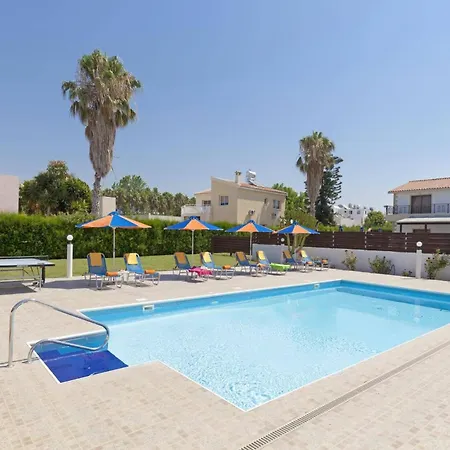 Hermes By Βίλα Πέγεια