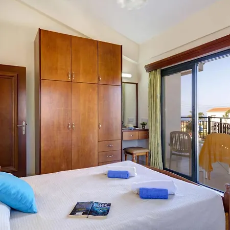 Βίλα Hermes By *